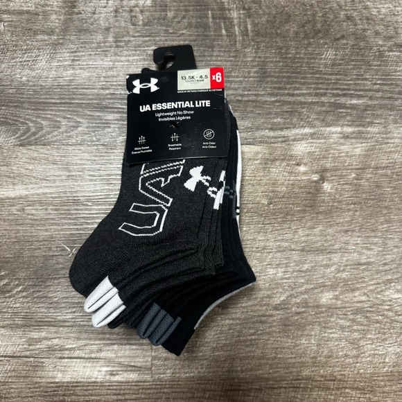 Under Armour Essential Lite No Show Socks NWT - Picture 1 of 3